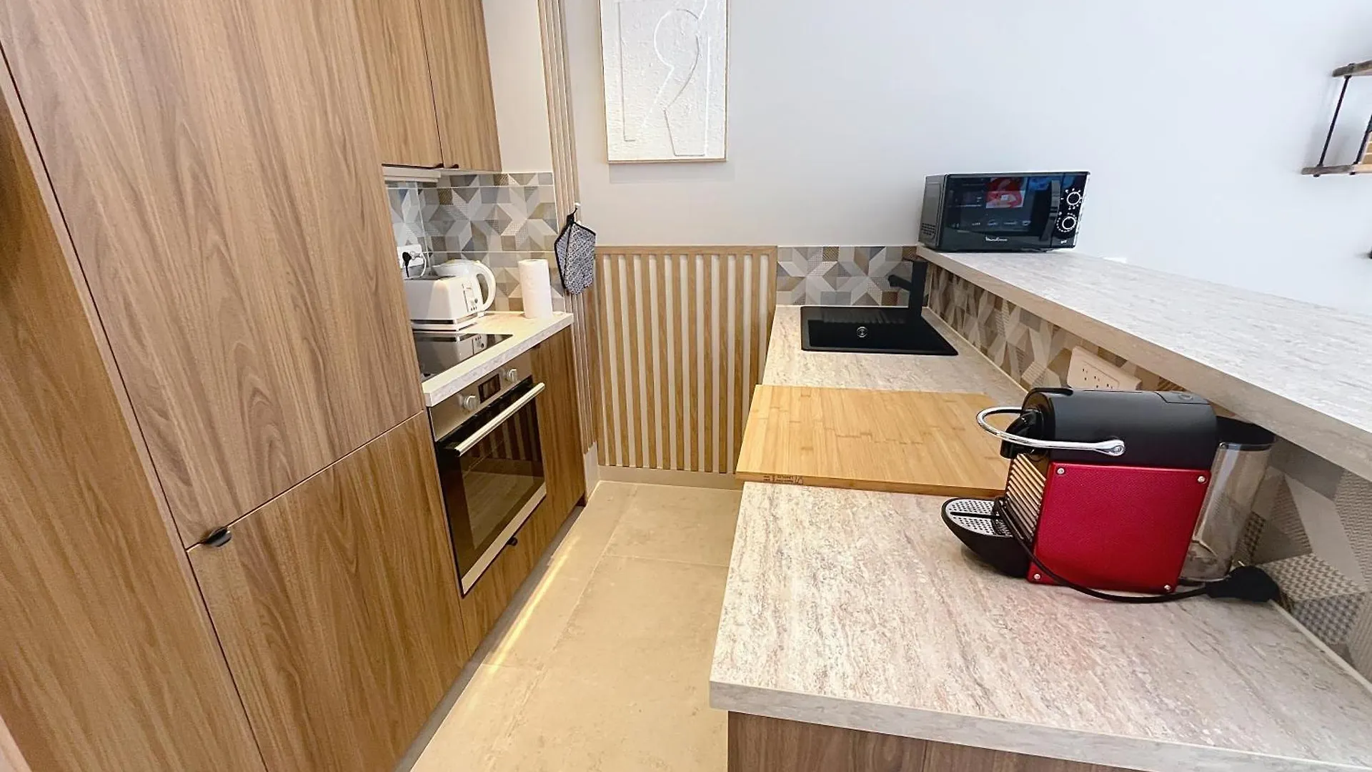 Lovely 1 Bedroom Rue Pasteur Near The Croisette 246 カンヌ アパート